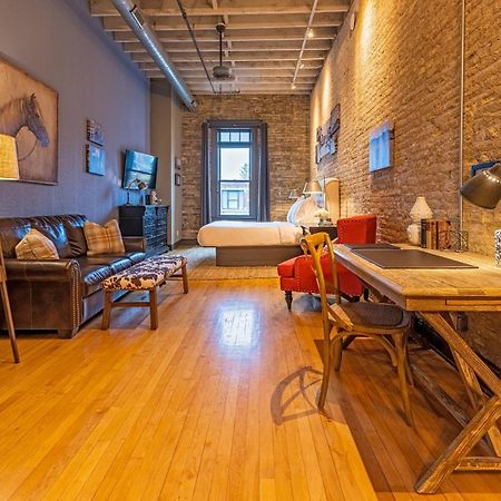 Hip Urban Loft-Small Town Charm-124 Lofts #2 West Dundee Buitenkant foto