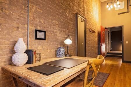 Hip Urban Loft-Small Town Charm-124 Lofts #2 West Dundee Buitenkant foto
